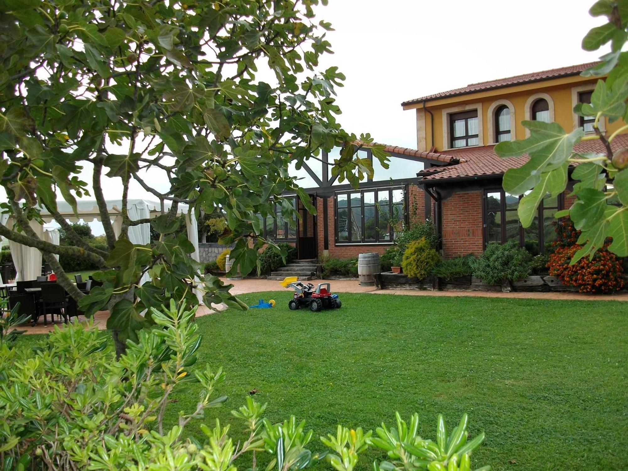 Casa De Labranza Ria De Castellanos Hotel Arnuero Exterior foto